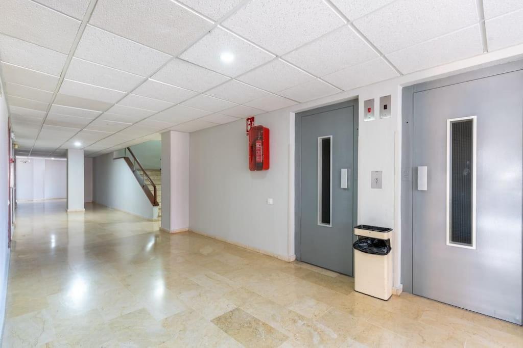 Estudio En Resitur By Thegoodtourist Sevilha Exterior foto
